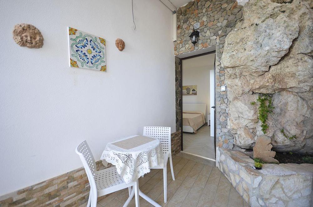 Appartamenti Da Clarissa Macari Extérieur photo